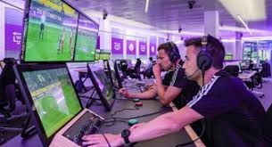 五大联赛金靴榜三人并列，竞争极其激烈