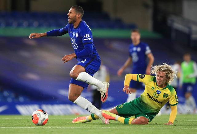 中国队在比 中国队在比