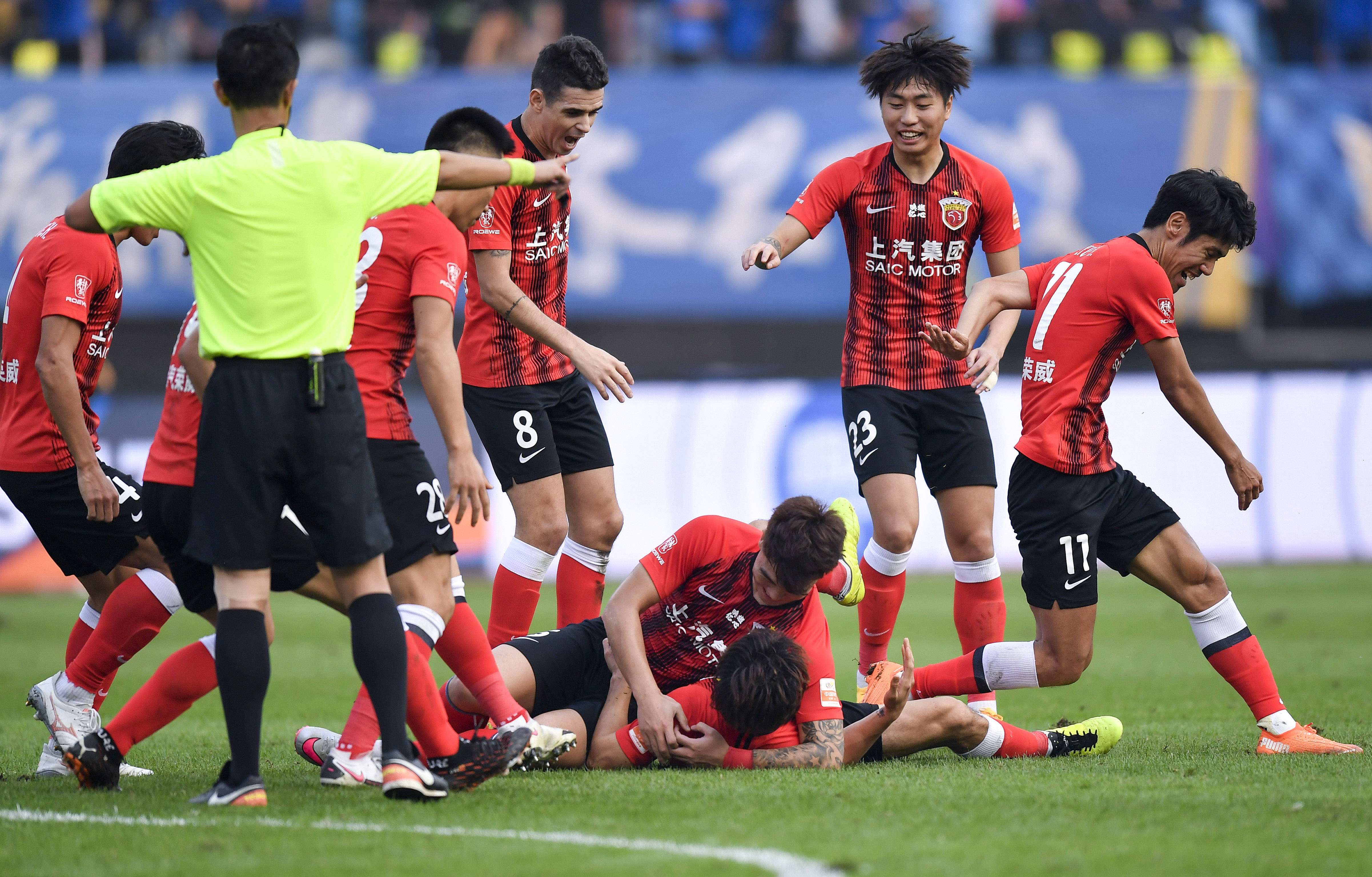 也是现代体 也是现代体