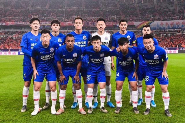 他与湖人体 他与湖人体