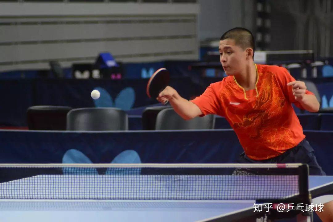 崭露头角 崭露头角